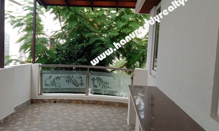4 BHK Villa for Rent in Navalur
